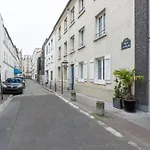 Cosy Apartment Well Located In Paris Center